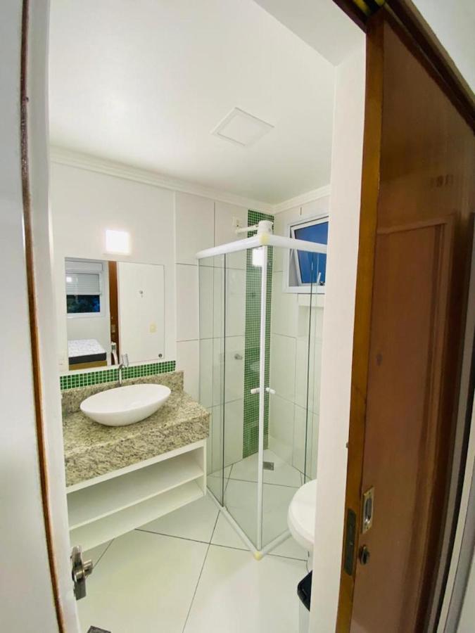 Casa Pe Na Areia Fechado Com Piscina Na Sununga - Casa de férias *