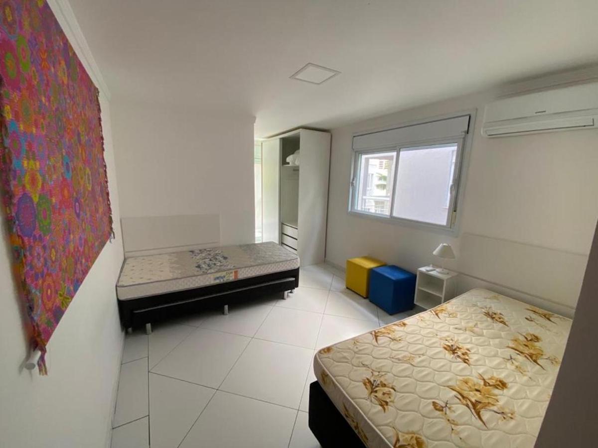 Casa de férias Casa Pe Na Areia Fechado Com Piscina Na Sununga -